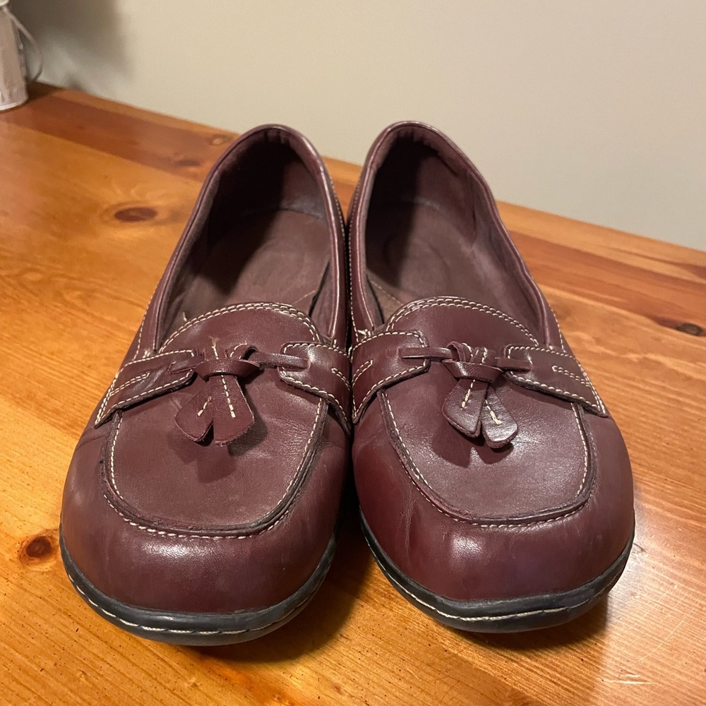 Clarks Burgundy Loafer - 9.5